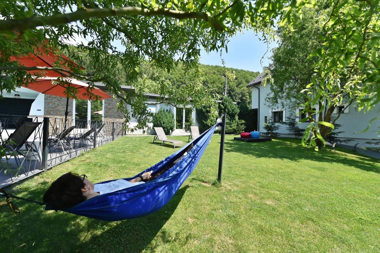 Teşila Mira By Atra Bed & Breakfast エクステリア 写真